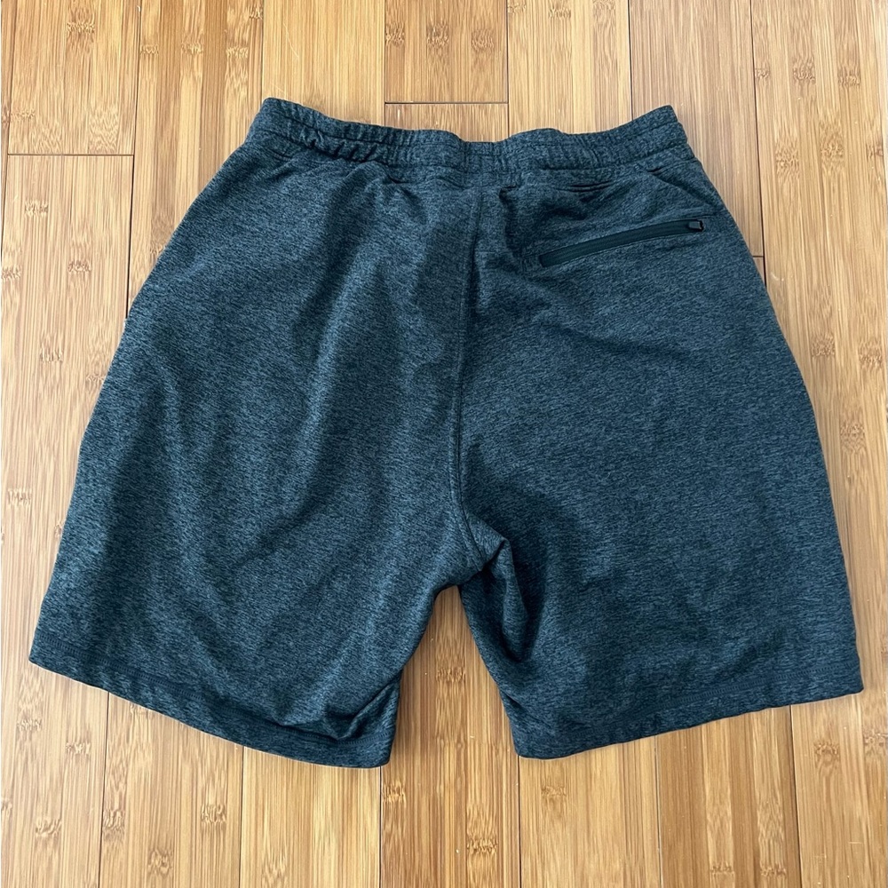 Men’s Vuori Shorts